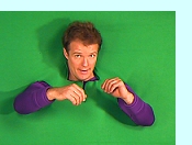 Peter Jan achter het chromakey scherm