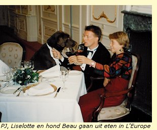 Peter Jan, Liselotte en haar hond Beau gaan uit eten in Hotel de L'Europe